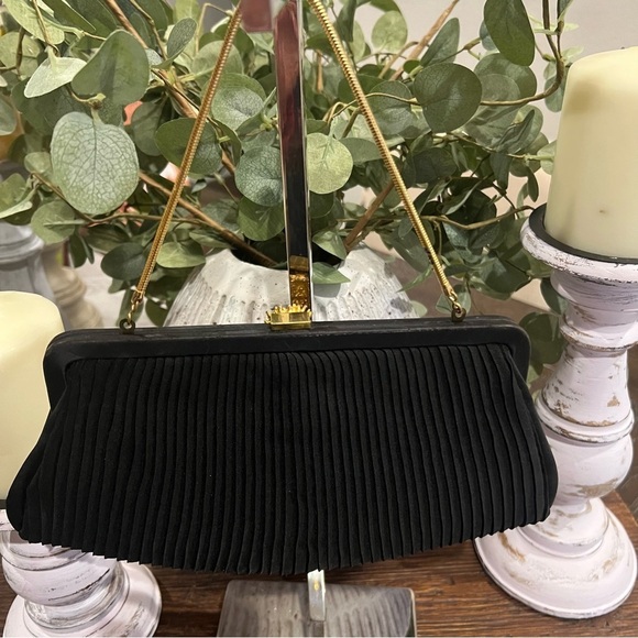 Vintage Black Evening Clutch with Gold Accent - Picture 3 of 4